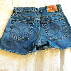 Vintage Levis cutoff zip fly x small